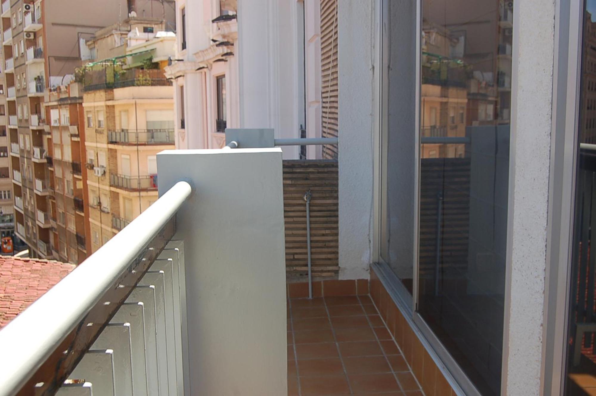 Apartamento Tiziano Mercado Central Apartment บาเลนเซีย ภายนอก รูปภาพ