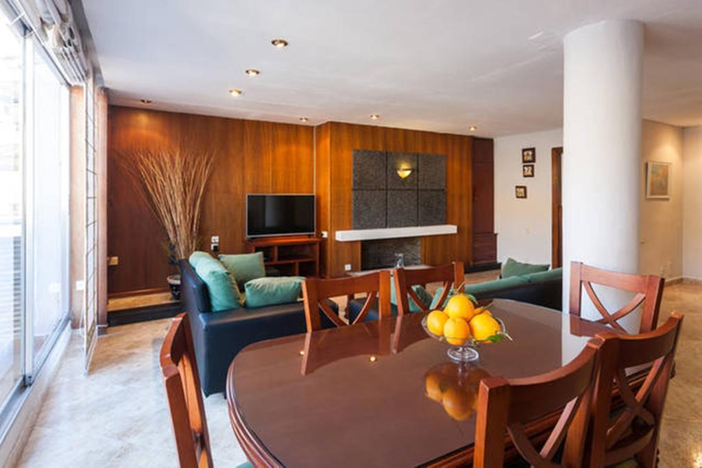 Apartamento Tiziano Mercado Central Apartment บาเลนเซีย ภายนอก รูปภาพ